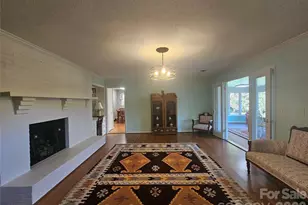 524 Country Club Cir, Shelby, NC 28150 - Photo 14
