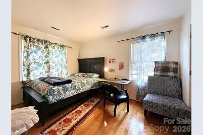 6824 Marlbrook Drive, Charlotte, NC 28212 - Photo 10