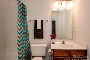 301 Hurston Circle, Charlotte, NC 28208 - Photo 8