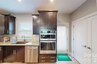 3804 Sky Haven Dr, Charlotte, NC 28209 - Photo 16