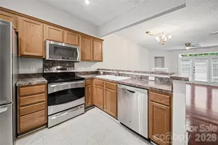 1338 Anthem Ct, Charlotte, NC 28205 - Photo 8
