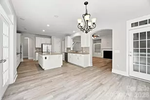 6812 S Creek Rd, Charlotte, NC 28277 - Photo 18