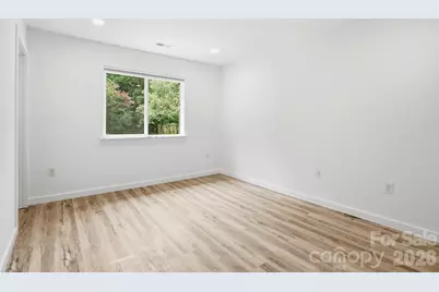 8122 Sherington Way, Charlotte, NC 28227 - Photo 16