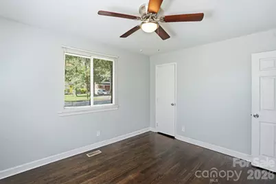 1805 Purser Drive, Charlotte, NC 28215 - Photo 10