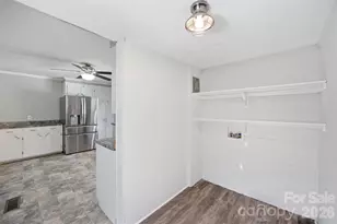 10814 Moores Chapel Rd, Charlotte, NC 28214 - Photo 10