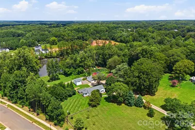 10814 Moores Chapel Road, Charlotte, NC 28214 - Photo 48