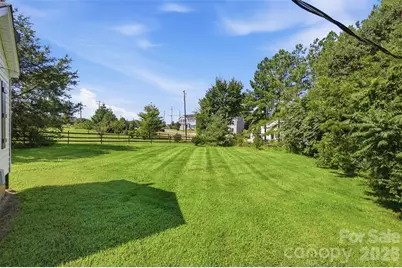 10814 Moores Chapel Road, Charlotte, NC 28214 - Photo 34