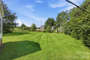 10814 Moores Chapel Rd, Charlotte, NC 28214 - Photo 34