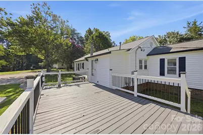 10814 Moores Chapel Road, Charlotte, NC 28214 - Photo 26