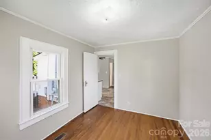 10814 Moores Chapel Rd, Charlotte, NC 28214 - Photo 12