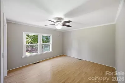 10814 Moores Chapel Road, Charlotte, NC 28214 - Photo 16