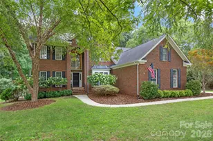 1607 Crestgate Dr, Waxhaw, NC 28173 - Photo 1