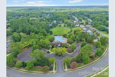 1607 Crestgate Drive, Waxhaw, NC 28173 - Photo 32
