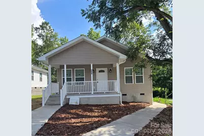 209 W Roswell Street, Troy, NC 27371 - Photo 1