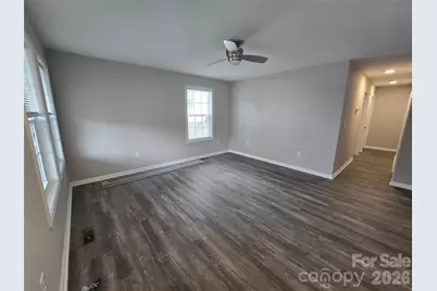 209 W Roswell Street, Troy, NC 27371 - Photo 2