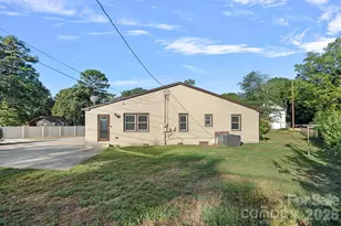 2561 Lumina Ave, Charlotte, NC 28208 - Photo 36
