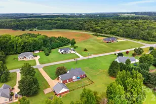 1510 S Green River Rd, Gaffney, SC 29341 - Photo 38