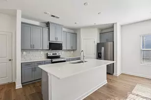 4316 Tintagel Ln, Gastonia, NC 28056 - Photo 2