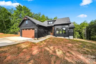 1035 Hawksbill Dr, Morganton, NC 28655 - Photo 2