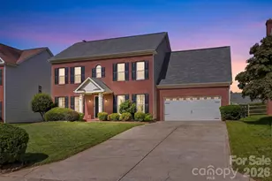 505 Whitehead Ct, Fort Mill, SC 29708 - Photo 2