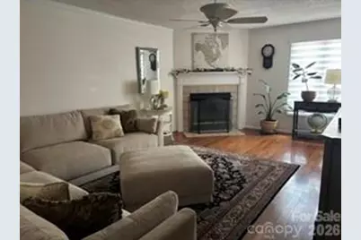 1007 21st Avenue NE, Hickory, NC 28601 - Photo 10