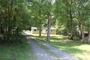 177 Hallmark Ests Dr, Statesville, NC 28625 - Photo 6