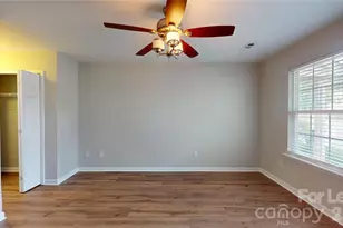 10131 Ballyclare Ct, Charlotte, NC 28213 - Photo 12