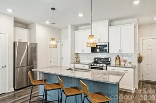 2513 Greenmarket Dr, Charlotte, NC 28217 - Photo 8