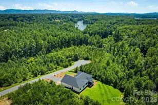2124 Starlight Ln, Morganton, NC 28655 - Photo 8