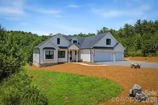 2124 Starlight Ln, Morganton, NC 28655 - Photo 2