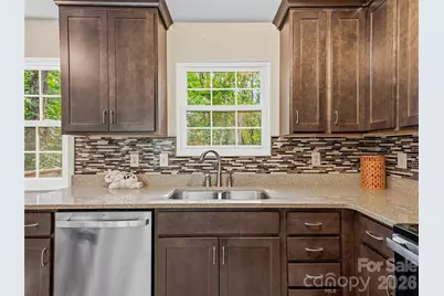 1019 Mountain Drive, Candler, NC 28715 - Photo 10