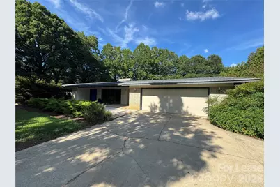 2015 S Point Road, Belmont, NC 28012 - Photo 1