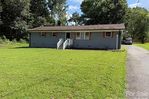911 Eldorado Ave, Charlotte, NC 28262 - Photo 2