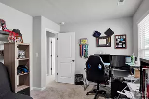 7203 Stoney Wood Ln, Charlotte, NC 28215 - Photo 20