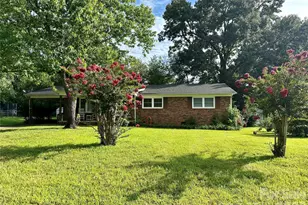 3502 Merry Oaks Ln, Dallas, NC 28034 - Photo 1