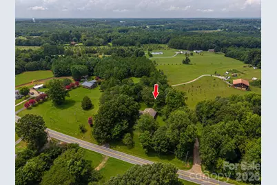 2542 E Nc 10 Highway, Conover, NC 28613 - Photo 24