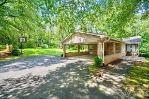 2542 E Nc 10 Hwy, Conover, NC 28613 - Photo 2