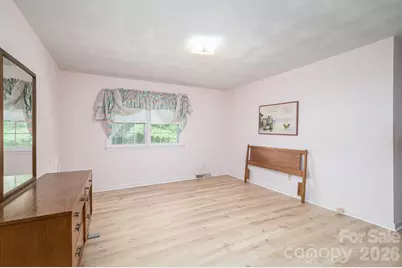 2542 E Nc 10 Highway, Conover, NC 28613 - Photo 16