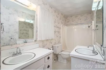 2542 E Nc 10 Highway, Conover, NC 28613 - Photo 18