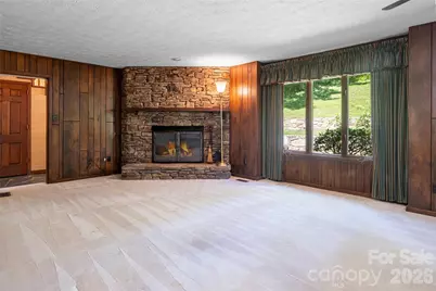 25 E Forest Road, Asheville, NC 28803 - Photo 16