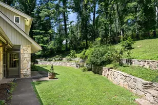 25 E Forest Rd, Asheville, NC 28803 - Photo 44