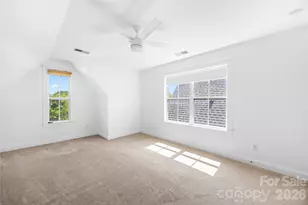 711 E 8th St, Charlotte, NC 28202 - Photo 34