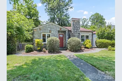 1909 Arlington Place, Hendersonville, NC 28791 - Photo 1