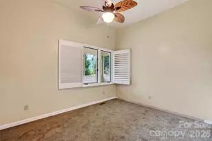 16 Spring Hollow Cir, Asheville, NC 28805 - Photo 26