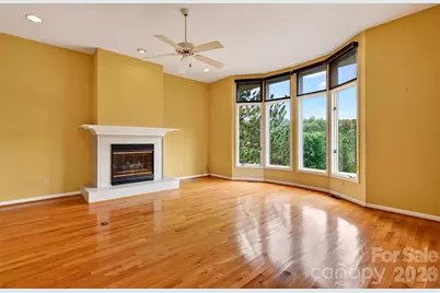 16 Spring Hollow Circle, Asheville, NC 28805 - Photo 10