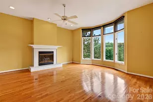 16 Spring Hollow Cir, Asheville, NC 28805 - Photo 10