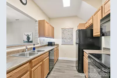 93 Foxden Drive #102, Fletcher, NC 28732 - Photo 6
