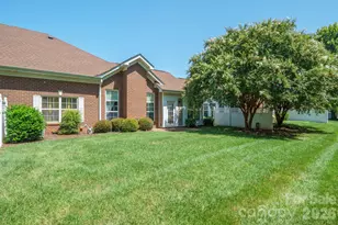 3221 Abbey Walk Ln, Matthews, NC 28105 - Photo 32