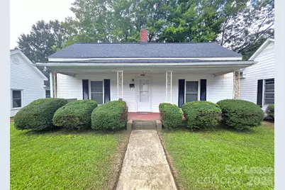 215 College Street, Mooresville, NC 28115 - Photo 1