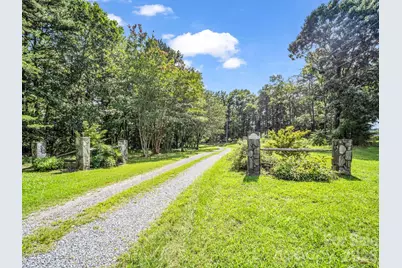 2829 W Stage Coach Trail, Shelby, NC 28150 - Photo 32